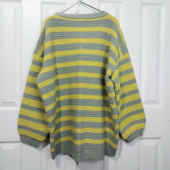 Free People Slouchy Oversized‎ Sweater, NWOT, Size L - Picture 11 of 12